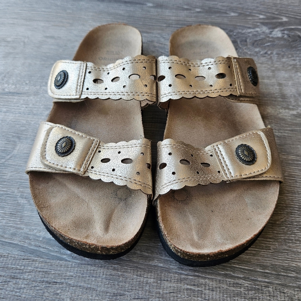 Earth Origins Women's Sandals, Size 6.5, Gold - Picture 4 of 6